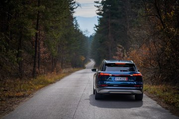 Audi e-tron - електрическа мощ, която вдъхва респект